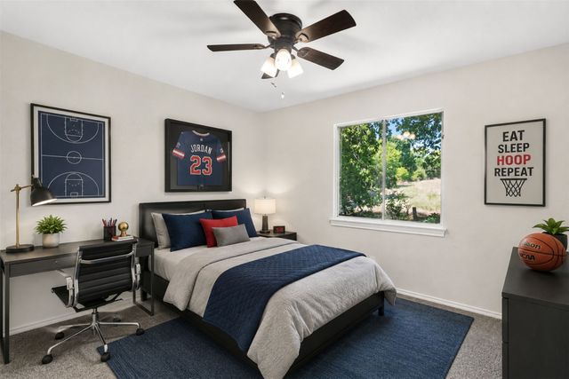 1008 Hyde Park Drive, Mckinney, TX 75069