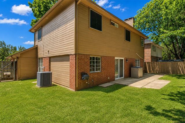 1008 Hyde Park Drive, Mckinney, TX 75069