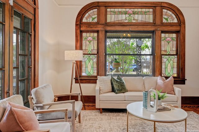 109 E Woodlawn, San Antonio, TX 78212