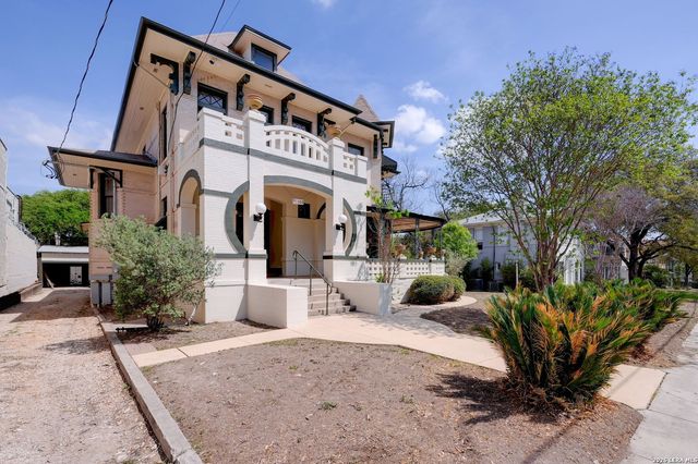 109 E Woodlawn, San Antonio, TX 78212