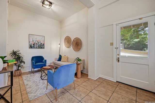 109 E Woodlawn, San Antonio, TX 78212