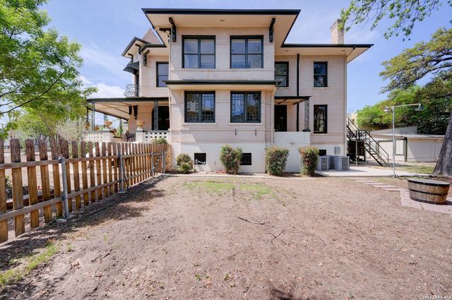 109 E Woodlawn, San Antonio, TX 78212