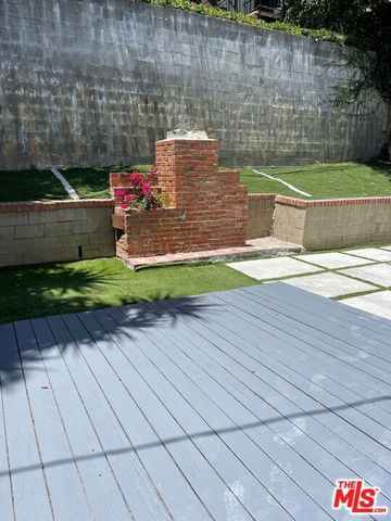 1839 S Beverly Glen Boulevard 2, Los Angeles, CA 90025