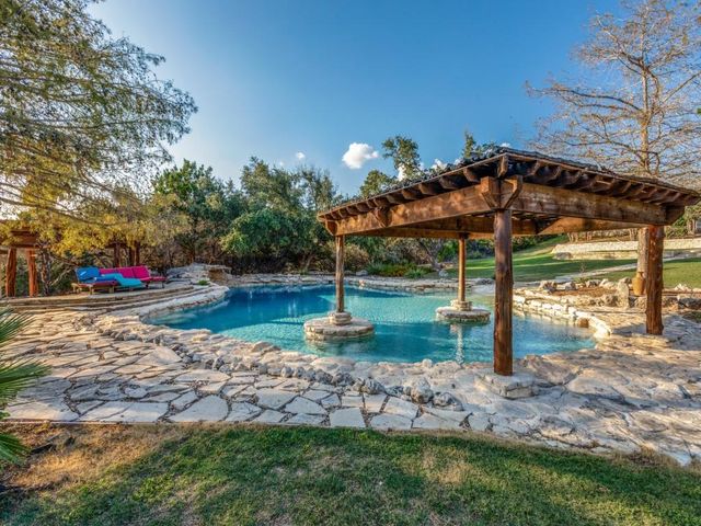 160 Wimberley Ranch Drive, Wimberley, TX 78676