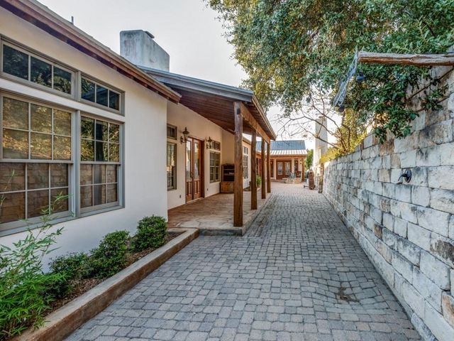 160 Wimberley Ranch Drive, Wimberley, TX 78676