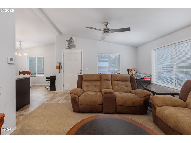 3620 SEA MIST Ave, Depoe Bay, OR 97341