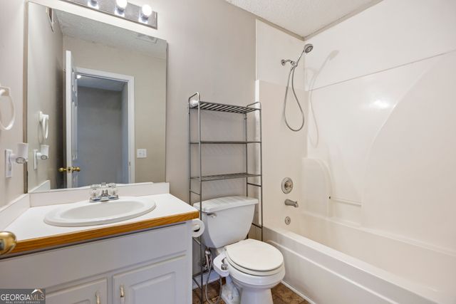323 Natchez Circle, Winder, GA 30680