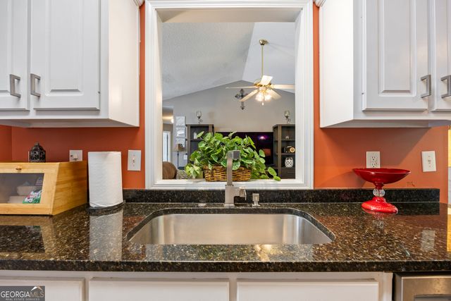 323 Natchez Circle, Winder, GA 30680