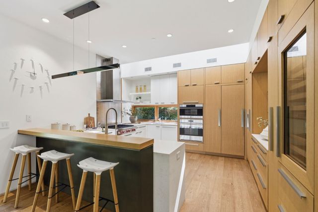 1353 Martin Avenue, Palo Alto, CA 94301