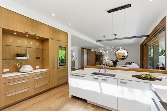 1353 Martin Avenue, Palo Alto, CA 94301