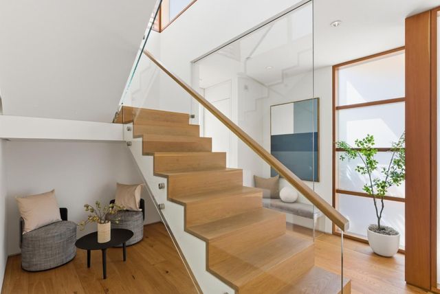 1353 Martin Avenue, Palo Alto, CA 94301