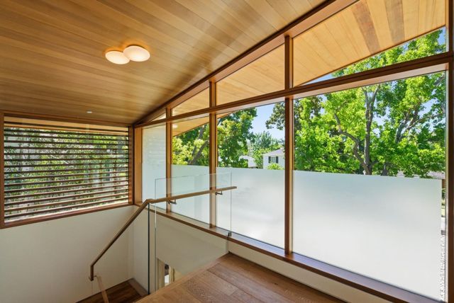 1353 Martin Avenue, Palo Alto, CA 94301
