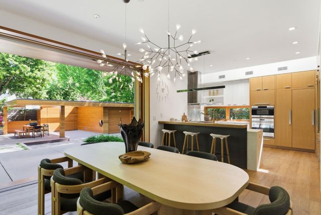1353 Martin Avenue, Palo Alto, CA 94301