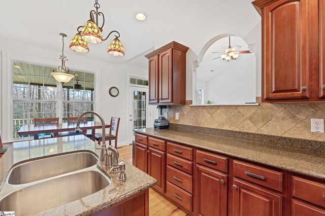 530 Woodheights Way, Travelers Rest, SC 29690