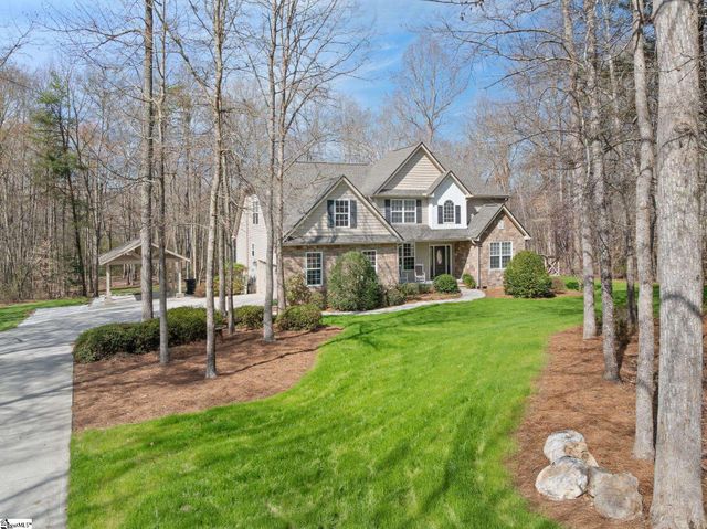 530 Woodheights Way, Travelers Rest, SC 29690