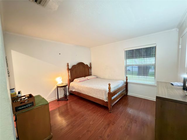 1519 Clearbrook Street, Lancaster, TX 75134