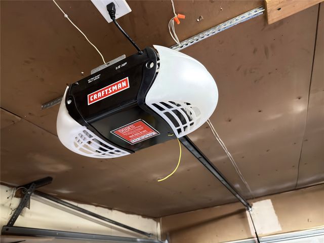 1519 Clearbrook Street, Lancaster, TX 75134