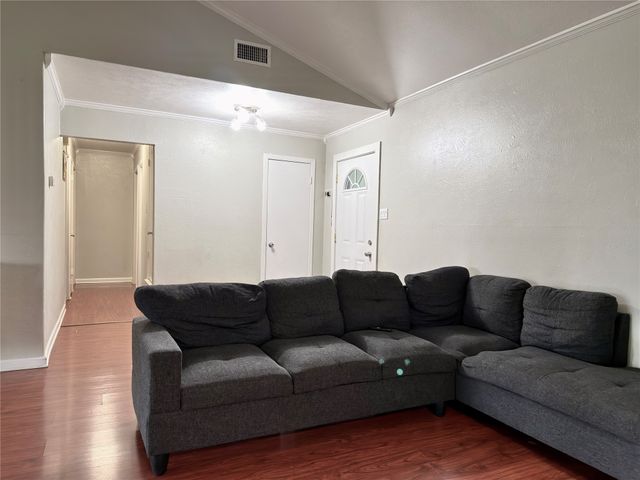 1519 Clearbrook Street, Lancaster, TX 75134