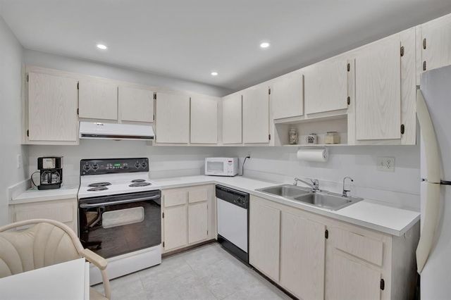 525 N Ocean Boulevard 522, Pompano Beach, FL 33062