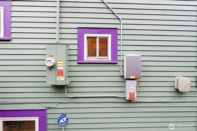 1600 27th Avenue, Seattle, WA 98122