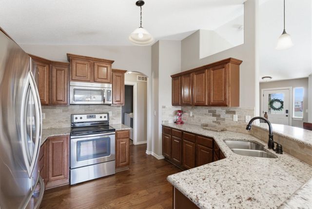 12612 E Cherry Creek St, Wichita, KS 67207