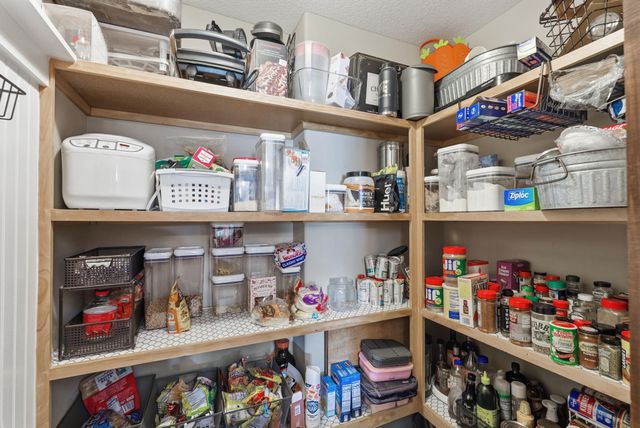 12612 E Cherry Creek St, Wichita, KS 67207