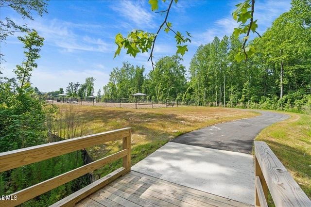 945 Kensley Grove Lane, Fuquay Varina, NC 27526