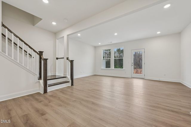 945 Kensley Grove Lane, Fuquay Varina, NC 27526