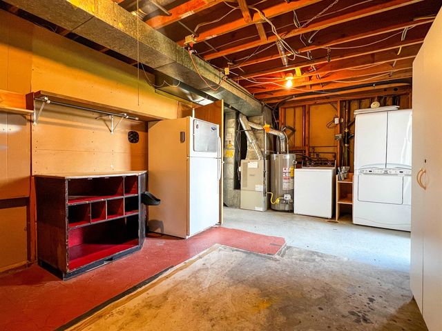 6005 N Oxford Dr, Spokane, WA 99208