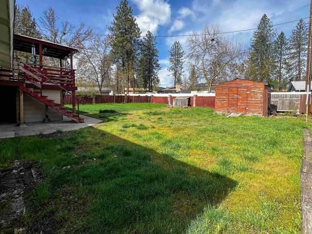 6005 N Oxford Dr, Spokane, WA 99208