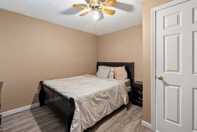 12 Hyannis Place, Worcester, MA 01604
