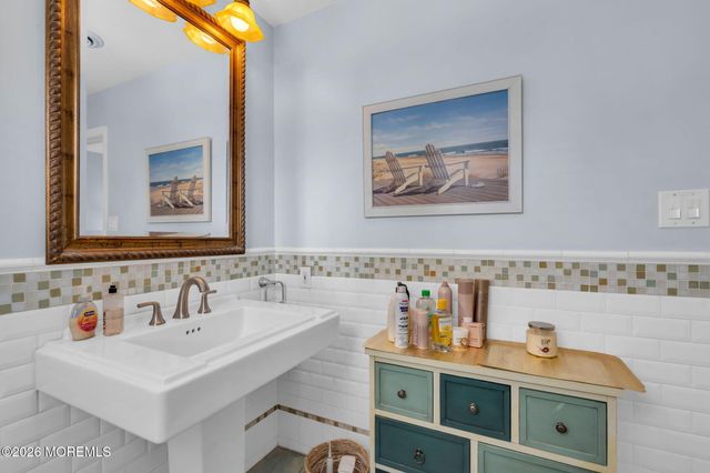 937 Birch Drive, Brielle, NJ 08730