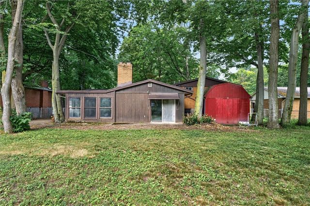 526 Sharon Drive, Greece, NY 14626