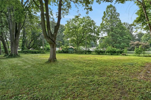 526 Sharon Drive, Greece, NY 14626