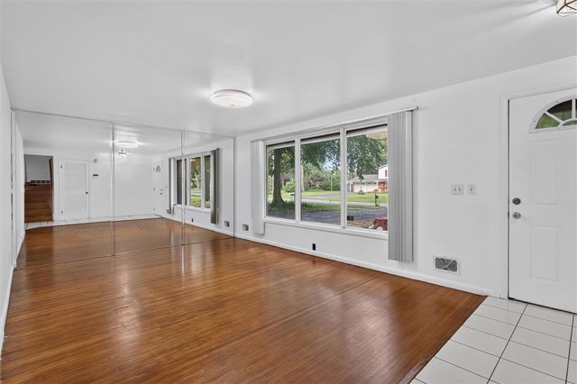 526 Sharon Drive, Greece, NY 14626