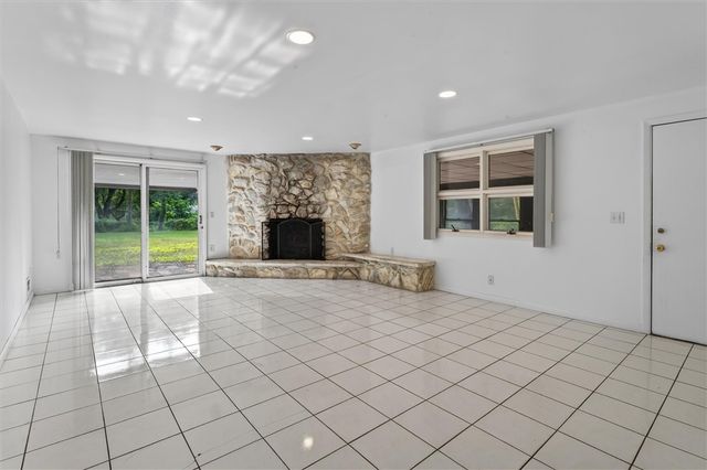 526 Sharon Drive, Greece, NY 14626