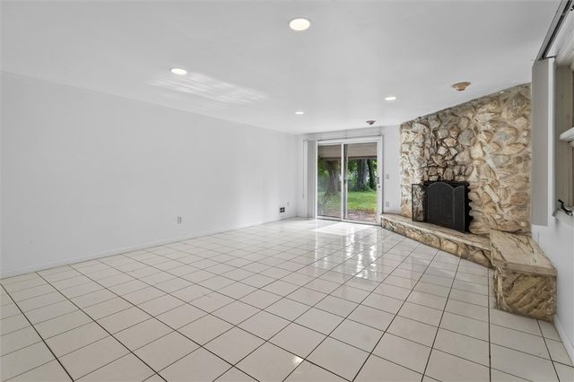 526 Sharon Drive, Greece, NY 14626