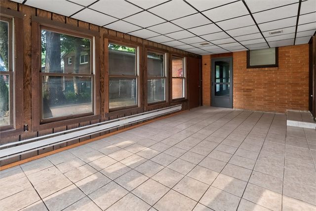 526 Sharon Drive, Greece, NY 14626