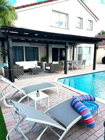 4827 SW 34th Avenue, Hollywood, FL 33312