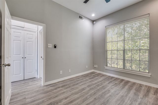 3311 Blackburn Street 202, Dallas, TX 75204