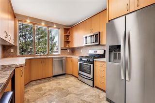 135 28th Avenue 2A, Brooklyn, NY 11214