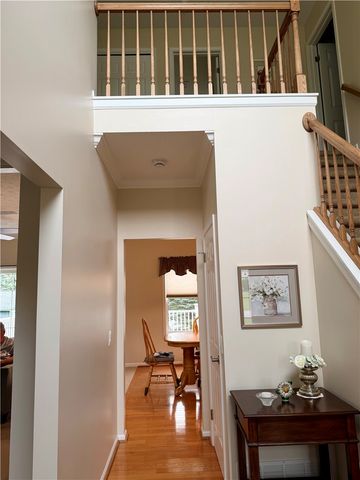 12 Shetland Circle, Chili, NY 14624