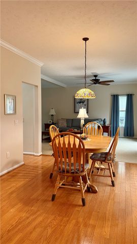 12 Shetland Circle, Chili, NY 14624