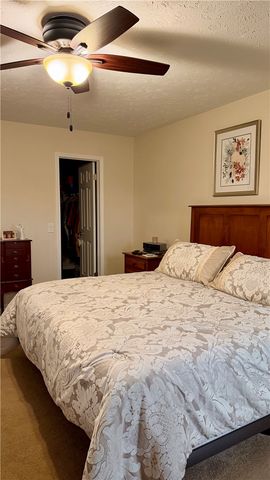 12 Shetland Circle, Chili, NY 14624