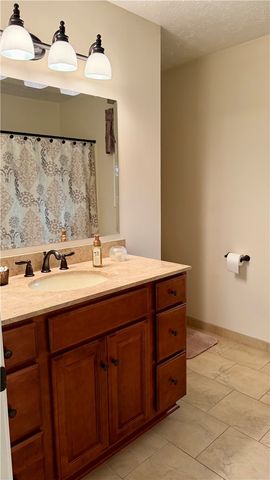 12 Shetland Circle, Chili, NY 14624