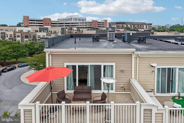 918 KING FARM BLVD, Rockville, MD 20850