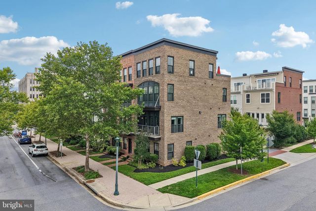 918 KING FARM BLVD, Rockville, MD 20850