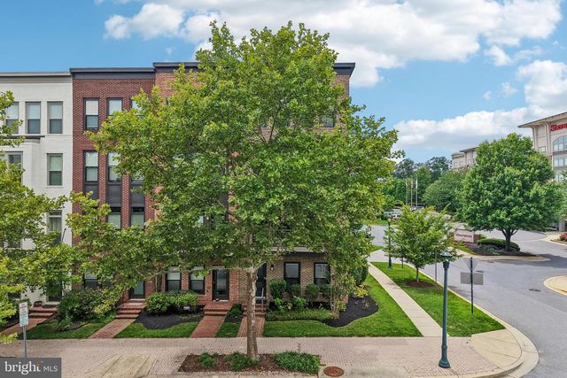918 KING FARM BLVD, Rockville, MD 20850