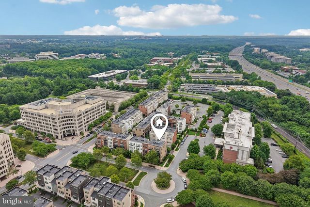 918 KING FARM BLVD, Rockville, MD 20850