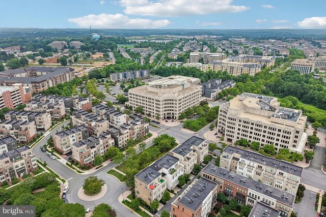918 KING FARM BLVD, Rockville, MD 20850